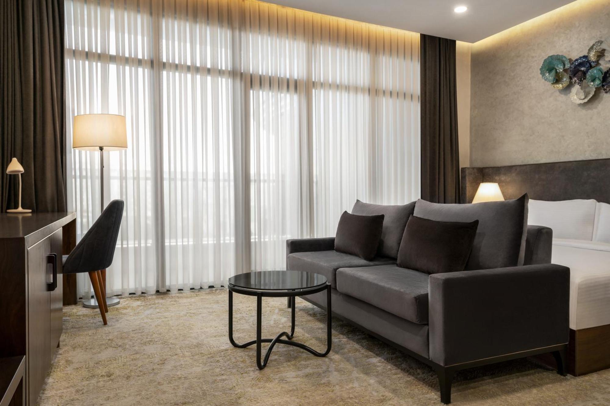 Wyndham Garden Tashkent Hotel Luaran gambar